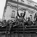 Ravello, dal 10 settembre la mostra della celebre fotografa Paola Agosti dedicata alla "Rivoluzione dei garofani"