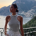 Relax a Positano per Kelsey Merritt, prima modella filippina a sfilare per Victoria's Secret