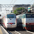 Riccione, due ragazze investite e uccise da un treno mentre attraversavano i binari