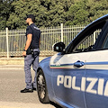 Rientra in Italia dopo essere stato espulso, poi aggredisce la compagna: arrestato a Castel Volturno 