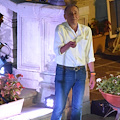 Roberto Vecchioni incanta Minori con la sua voce: «Perla incomparabile della bellezza mediterranea» /Foto /Video