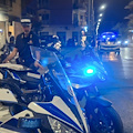 Salerno, controlli della Polizia Municipale: motociclisti spericolati in piazza