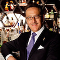 Salvatore Calabrese riscopre l'anima del Donovan bar del Brown’s Hotel di Londra