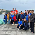 Sorrento e Punta Campanella: volontari locali e stranieri ripuliscono i fondali di Marina Piccola 