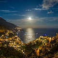 Superluna dello Storione a Positano: lo spettacolo della notte dell'1 agosto negli scatti di Fabio Fusco 