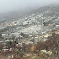 Temperature in calo in Costa d'Amalfi, fiocchi di neve sul Valico di Chiunzi / FOTO-VIDEO