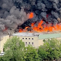 Terribile incendio a Bolzano, in fiamme la sede dell'azienda Alpitronic