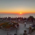 Tornano gli aperitivi al tramonto sul punto più alto e suggestivo di Anacapri