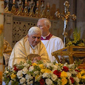 Tramonti, nella Chiesa di San Pietro Apostolo di Figlino una messa in suffragio del Papa Emerito