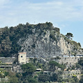 Un Venerdì Santo di disagi in Costiera Amalfitana, lunghe code da Amalfi a Praiano / FOTO 