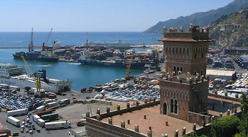 Incidente nel porto di Salerno: due operai feriti