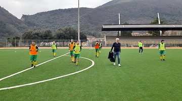 Lo Sport Club '85 Tramonti attende il Siano Calcio: big match al "Franco Amato"