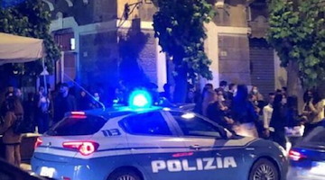 Movida violenta a Nocera: Daspo urbano per due giovani 