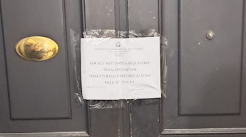 Napoli, scoperto immobile adibito a B&B: denunciato il proprietario 