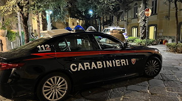 Nascondeva hashish e cocaina nella sua attività: arrestato 44enne di Minori 