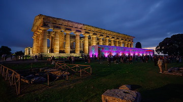 Parco Archeologico di Paestum: grande successo per l’inaugurazione della mostra "Segni Epocali" 