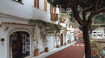 Positano, 8 gennaio riprendono i lavori in via Pasitea: modifiche alla viabilità 