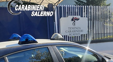 Scafati, 57enne maltratta l'ex moglie: intervengono i carabinieri 