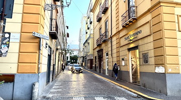 Sorrento, chiusura di via Luigi De Maio per lavori di manutenzione stradale