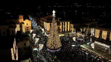 Sorrento si accende tra spettacoli e tradizioni di Capodanno