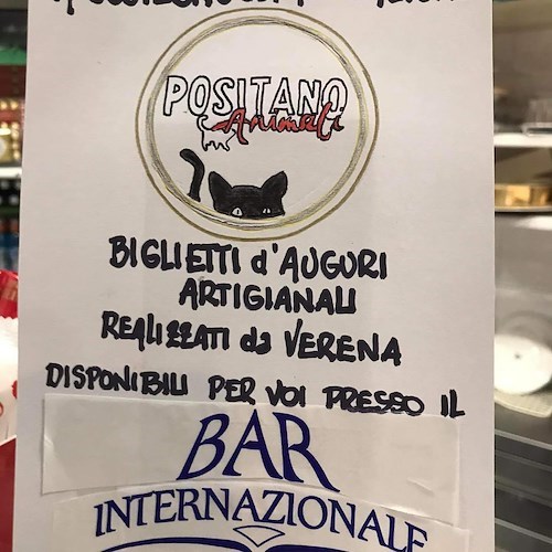 Al bar Internazionale in vendita biglietti di auguri a sostegno di “Positano Animali”