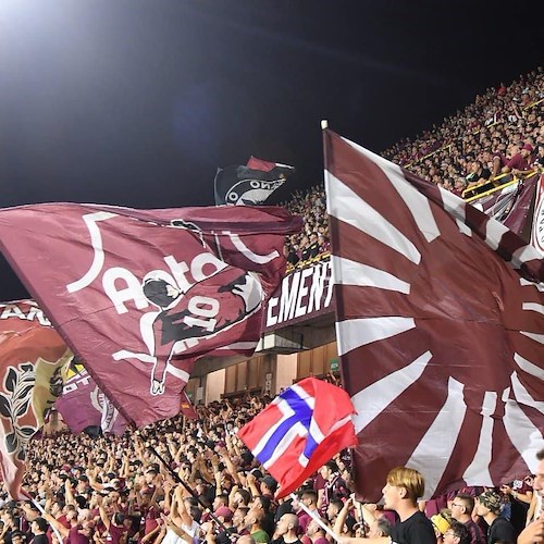 Il tifo della Salernitana<br />&copy; Foto US Salernitana 1919