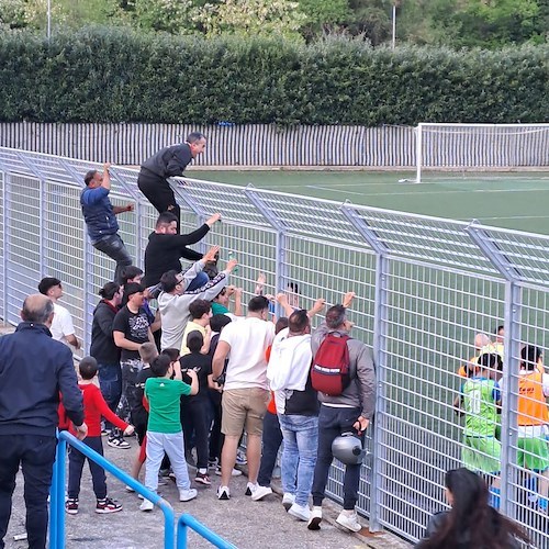 Tifosi in delirio al Campo Franco Amato<br />&copy; Bruno Gaeta