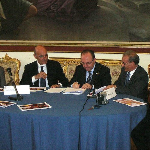 La firma del sindaco Galdi