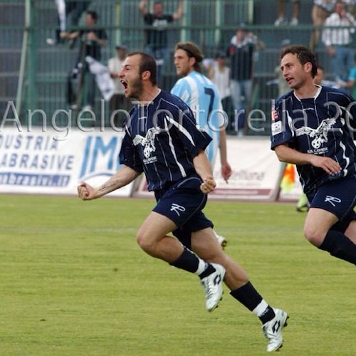 La gioia di Aquino dopo il gol