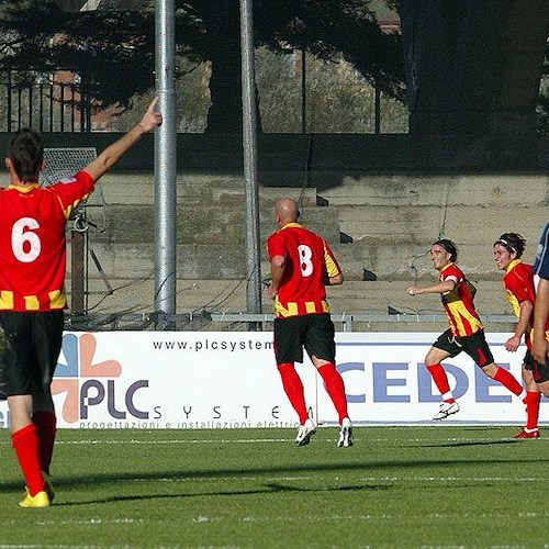 L'esultanza sannita dopo il gol di Clemente