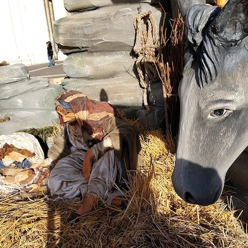 Cetara, i fedeli della Parrocchia San Pietro Apostolo ad Assisi per gli 800 anni dal Presepe di San Francesco