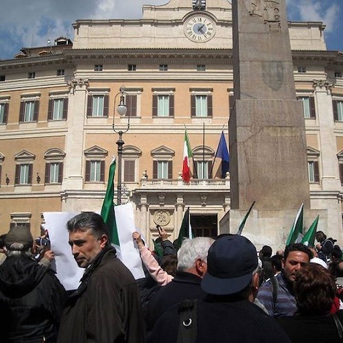 La protesta a Palazzo Montecitorio