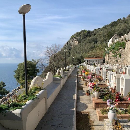 Cimitero di Praiano<br />&copy; Miramare Service