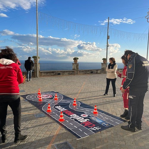 Dopo l'iniziativa di sicurezza stradale a Praiano, la CRI Costa d'Amali sarà protagonista di eventi natalizi<br />&copy; CRI Costa d'Amalfi