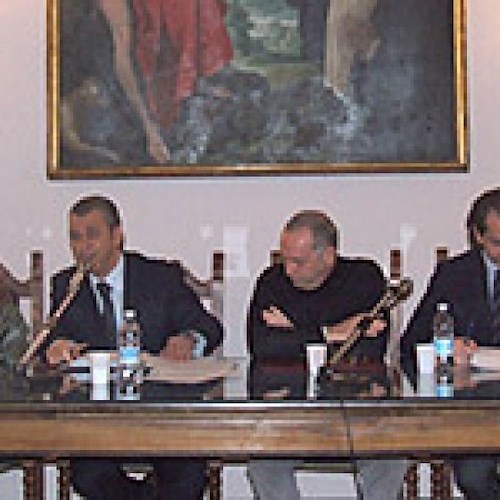 La conferenza stampa a Palazzo di Città