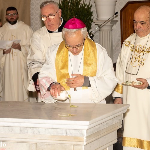 Gioia ed emozione a Pimonte: dopo 43 anni riaperta al culto la Chiesa di San Michele Arcangelo /FOTO<br />&copy; Leopoldo De Luise