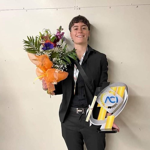 Giulia Candido di Furore vince il Campionato Formula Challenge Under 23 e ritira il premio a Taormina