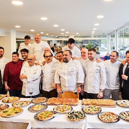 I maestri pizzaioli italiani a Tramonti per la prima edizione di PizzAcademy / FOTO