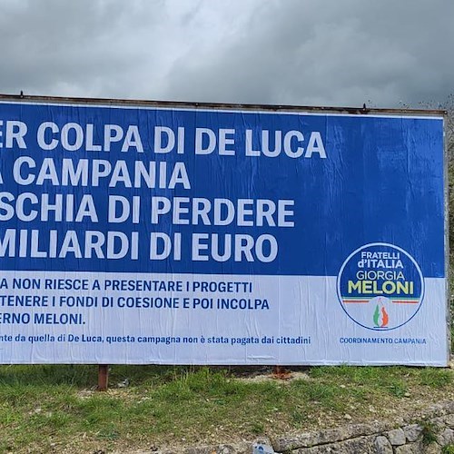 Manifesti di Fratelli d’Italia<br />&copy; Antonio Iannone