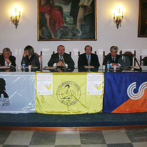 Una fase della conferenza a Palazzo