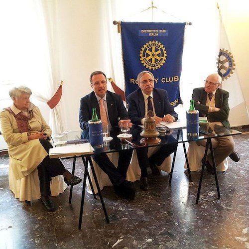 Un momento della conferenza di presentazione