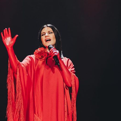 Laura Pausini torna a novembre al PalaSele di Eboli<br />&copy; Laura Pausini IG