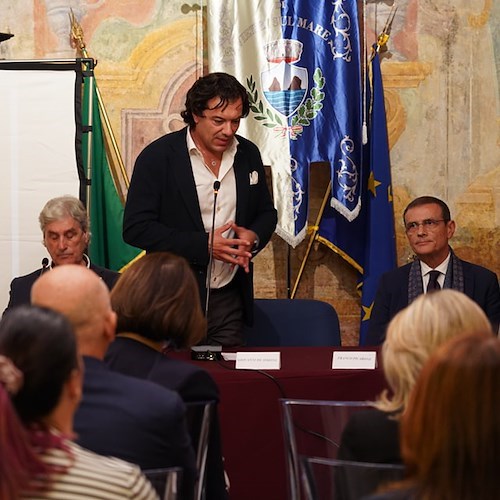 Presentazione a Vietri de “Le vie della ceramica”<br />&copy; Giovanni De Simone