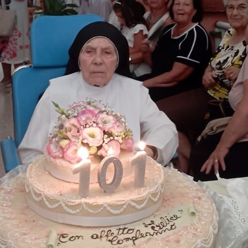 Suor Luisa De Gregorio festeggia il suo 101° compleanno.<br />&copy; Antonino Siniscalchi