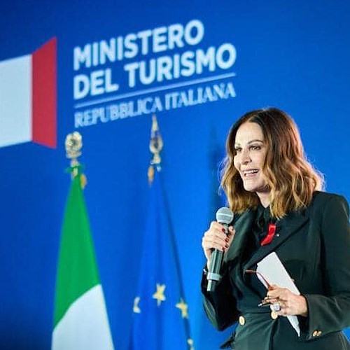 Natale 2023, Santanchè: «Ottimi i segnali di ripresa rispetto al 2022»<br />&copy; Daniela Santanchè