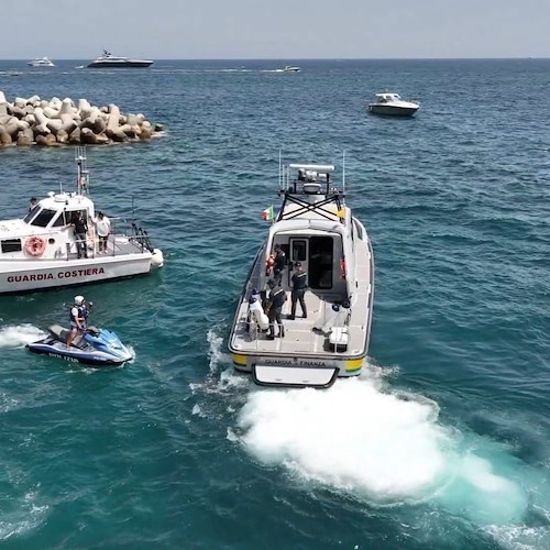 Controlli in Costa d'Amalfi<br />&copy; Polizia di Stato