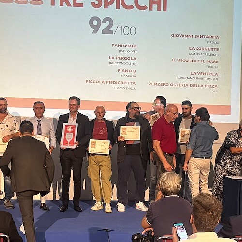 L'Associazione Pizza Tramonti premiata dal Gambero Rosso