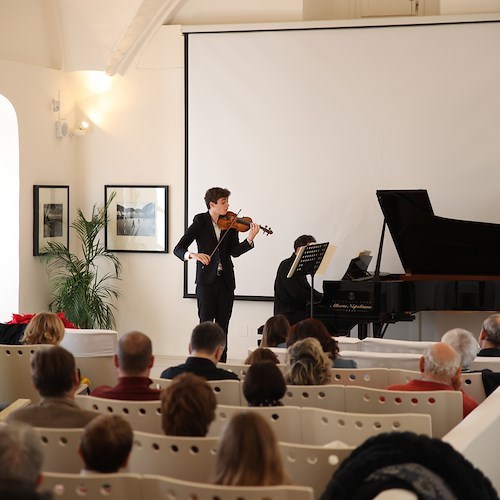 Paolo Fresu inaugura con successo “Il Natale di Ravello”, poi Cicalese e Spada deliziano il Salotto di Nevile Reid<br />&copy; F. Trocino