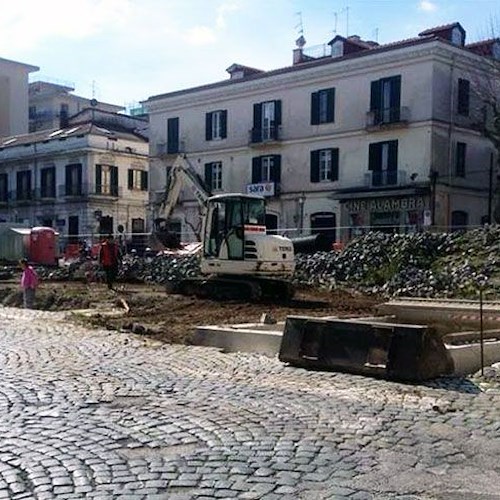 Il cantiere in Piazza Abbro