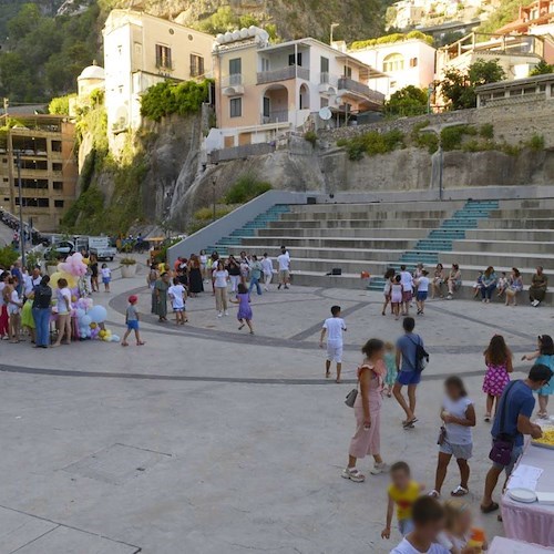 Positano, quasi 250mila euro per la manutenzione di Piazza dei Racconti<br />&copy; Leopoldo De Luise